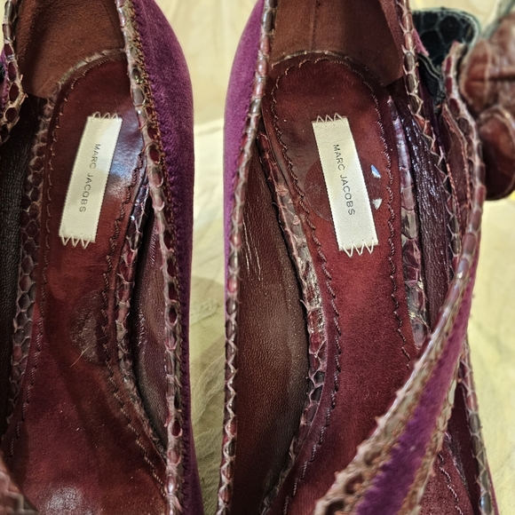 Invintage velvet with leather accent Mark jacobs shoes - Picture 7 of 9